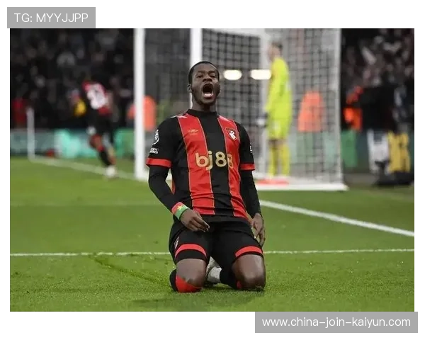 布伦特福德内部对抗中维萨不断制造侧翼混乱