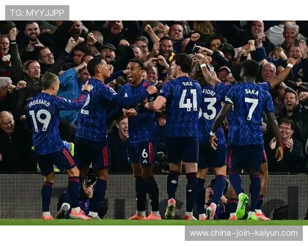 球队在欧冠中通过定位球获得致胜机会，欧冠比赛球场座位标准