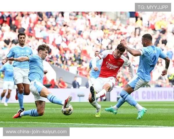 曼城推进层层递进呈现碾压效果:一个王朝崛起的全景写照 曼城推进层层递进呈现碾压效果:一个王朝崛起的全景写照